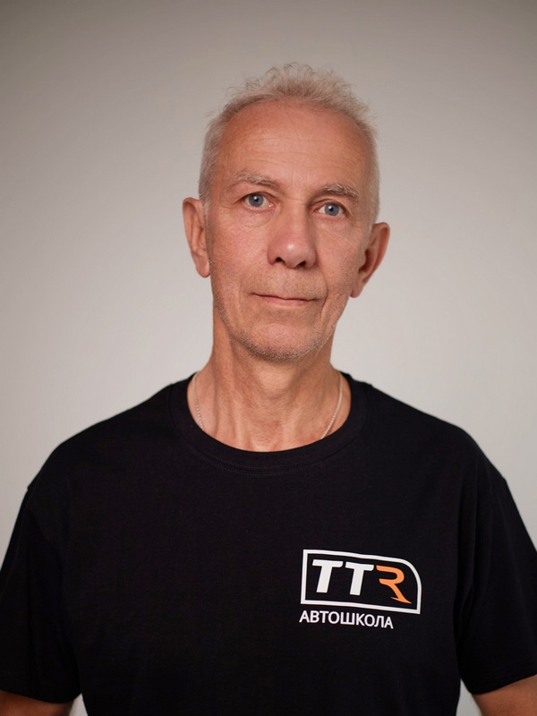 Автоинструктор Карымов Алексей Генадьевич